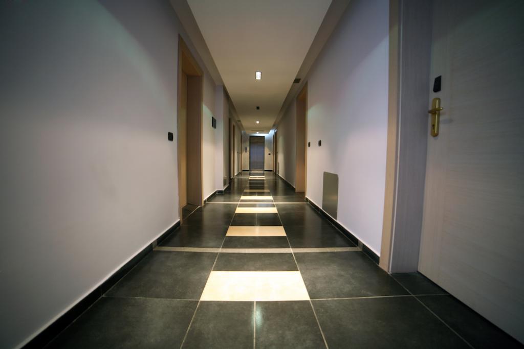 Hotel Albion Дуррес Экстерьер фото